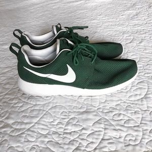 Nike Roshe Shoes